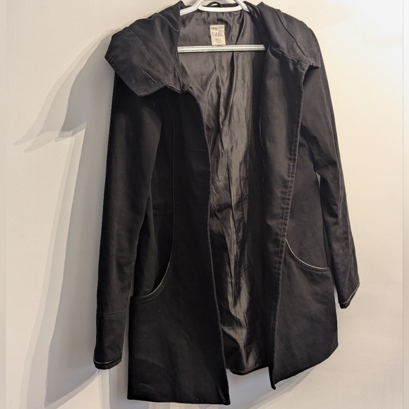 #24 - twik fall jacket button up black small - Picture 5 of 9